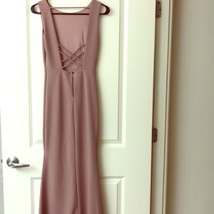 Elegant and stunning formal mauve gown, size S